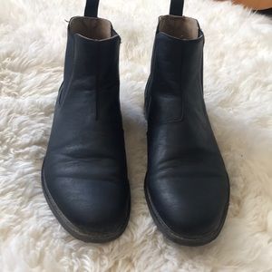 Aldo Chelsea Boots